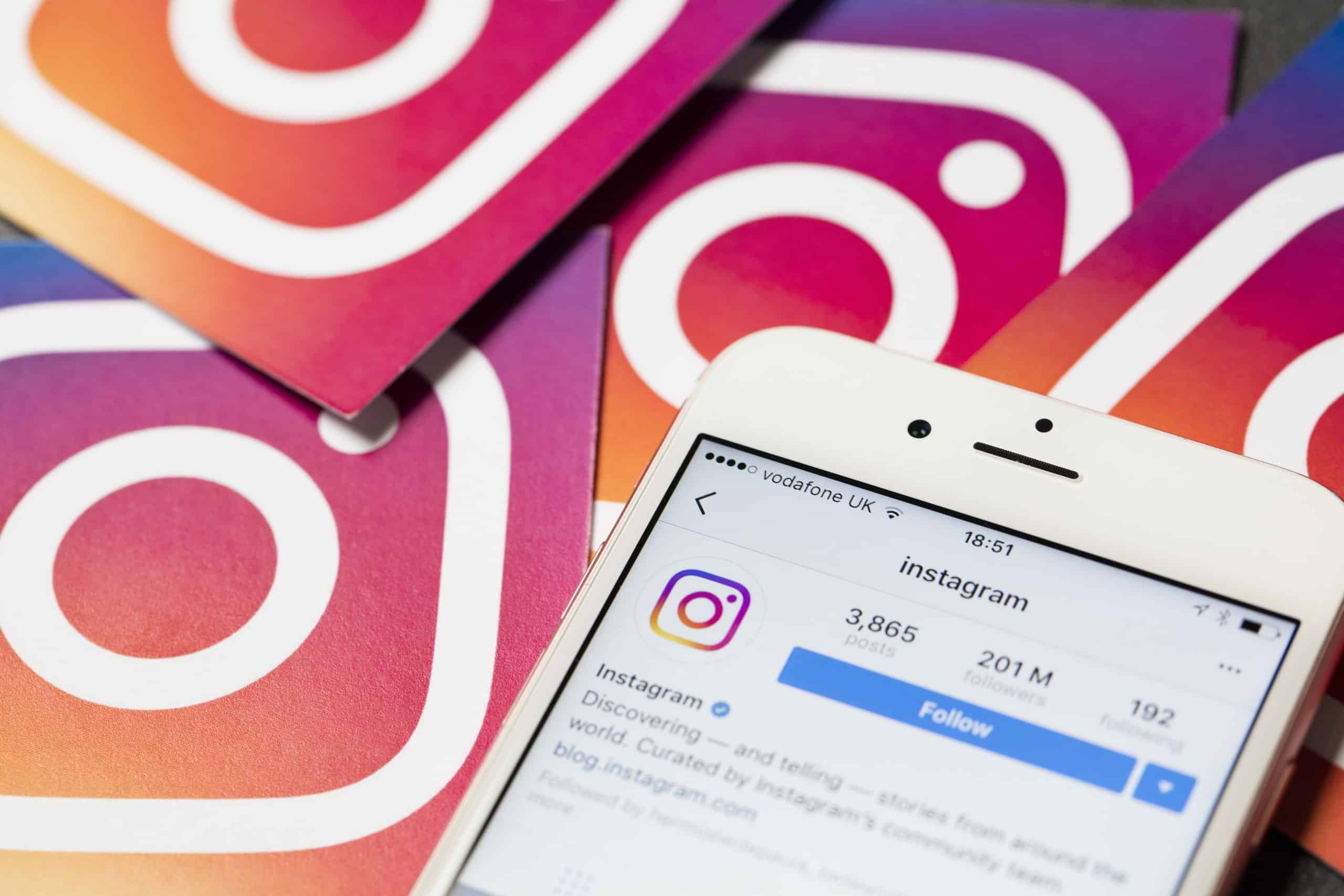 Descubra como usar o Instagram Comercial para alavancar sua marca. Aprenda estratégias de engajamento, campanhas publicitárias e análise de métricas.
